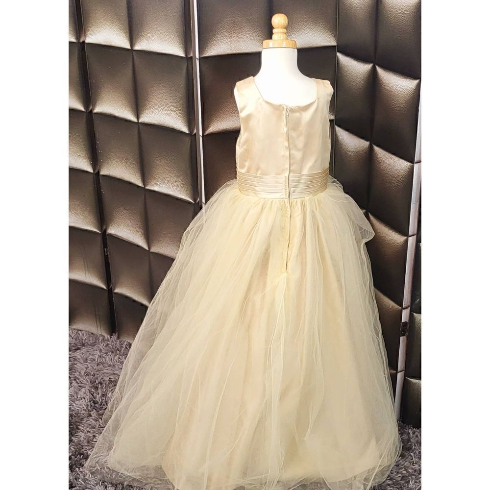 Gold flowergirl dress  - Picture 5 of 8